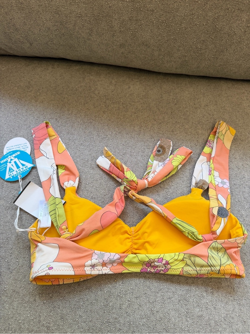 WET Haven Retro Floral Bikini Top S NWT Tie Back Cutout Swim MSRP $78 - Picture 4 of 6